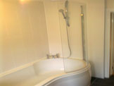 Bathroom in Botley Road, Oxford - January 2011 - Image 11